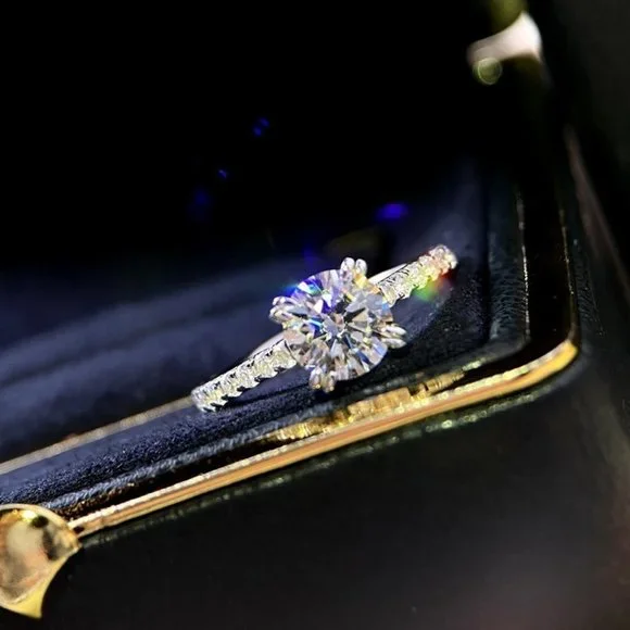 ▶Classic Romantic Shiny Round Zircon Silver Plated Dainty Ring for Women, L175